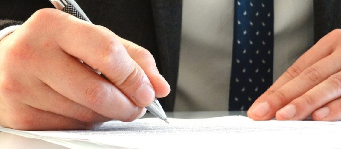 writing-hand-finger-cash-legal-document-811631-pxhere.com